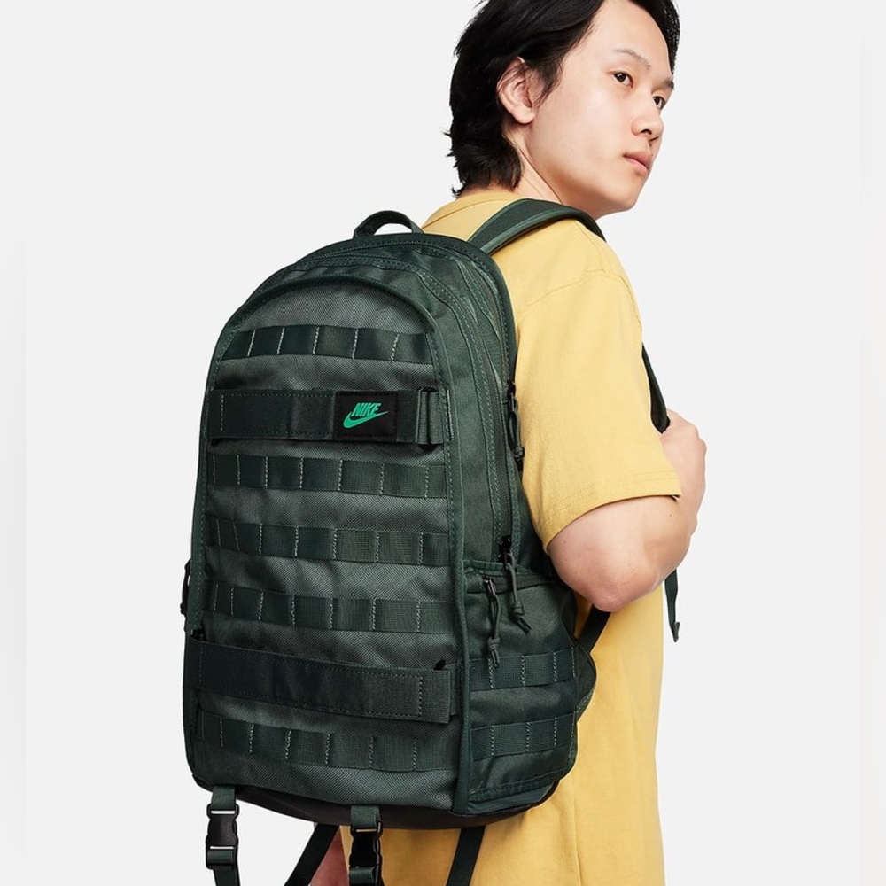 Nike Sportswear RPM Backpack (26L) - Picture 14 of 15